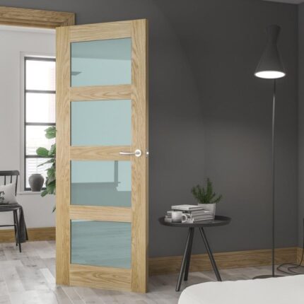 HP1GCXFSC Internal Oak Fully Finished Coventry 4L Clear Glass Door